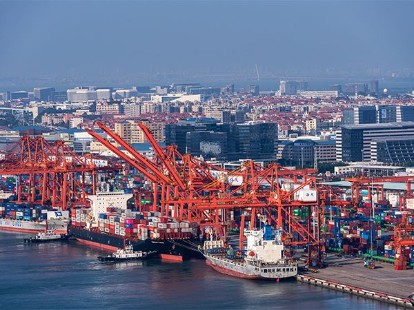 港口固定式吊機(jī)在碼頭港口中起到什么作用？