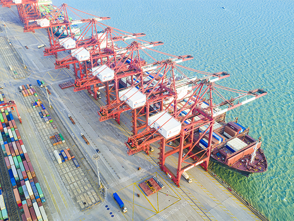 碼頭吊機(jī)作業(yè)前注意事項(xiàng)