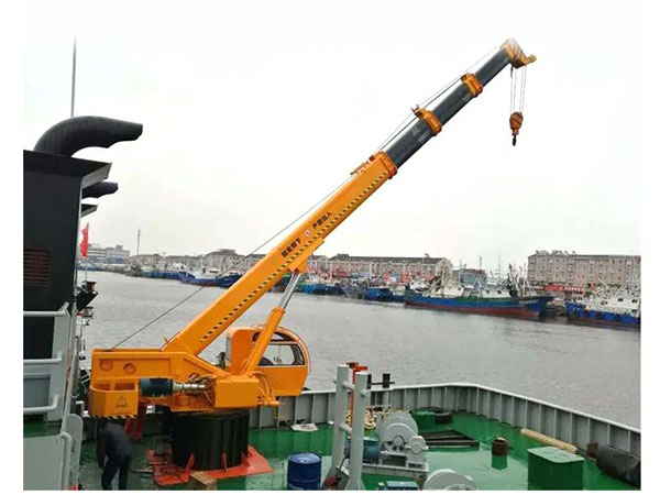 輪胎式起重機的日常維護工作有哪些？